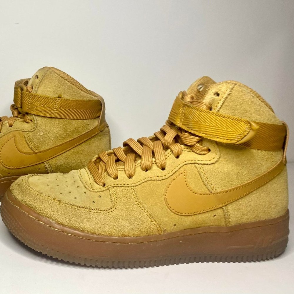 Nike Air Force 1 LV8 High Wheat Running Shoes- Size 7Y